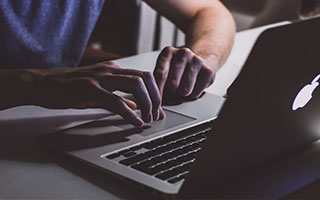 股票配资官方平台:股票如何配资-现货黄金站上3530美元/盎司 再创历史新高